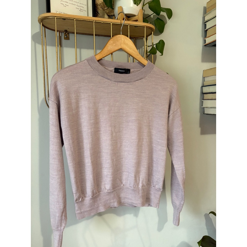 Theory Criselle O Soft Luster 100% Merino Wool Sweater in Lavender Petite Small